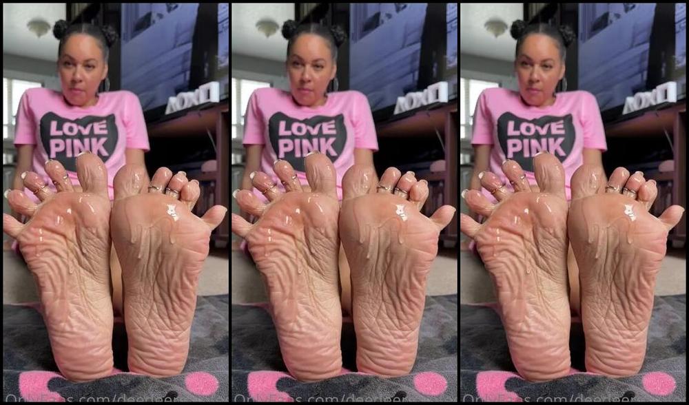Deedeericanfeet Onlyfans As Requested Oil And More Oily Soles Just For U And Toespreads