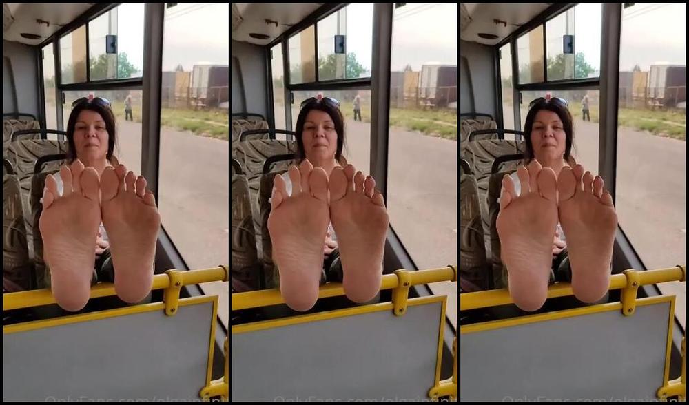 Olga Infinity Aka Olgainfinity Onlyfans Summer Memories In Public Transport