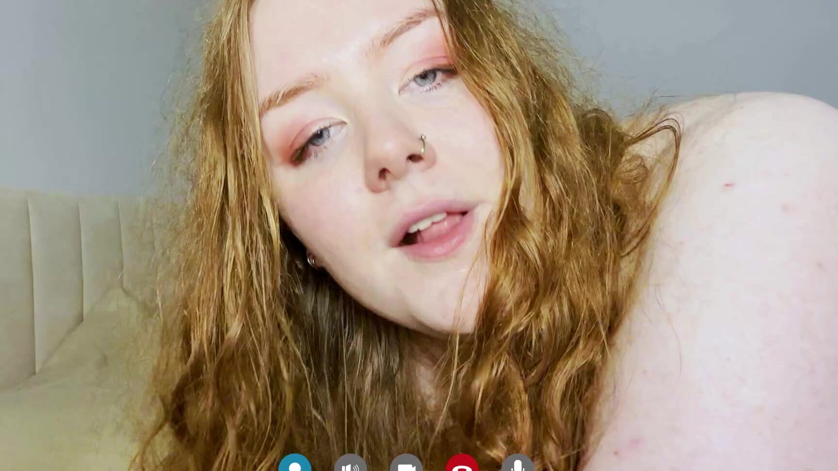 Bustyseawitch Secretly Cucked Over Facetime Mom Amp Bully