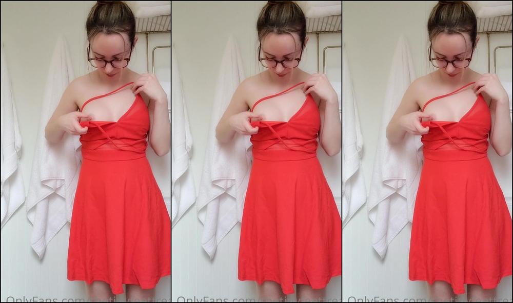 Thetinyfeettreat B B B Bonus Video Hey Guys Try On Videos Are Some Of My Favorite Content To Film Beca