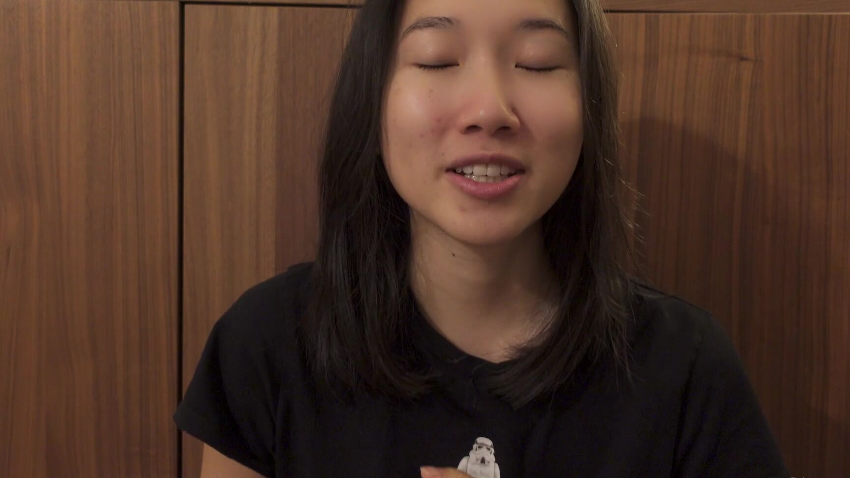 Lunaokko Video Chit Chat Just Arrived In A New Country For Some Medical Appointments Not Fun