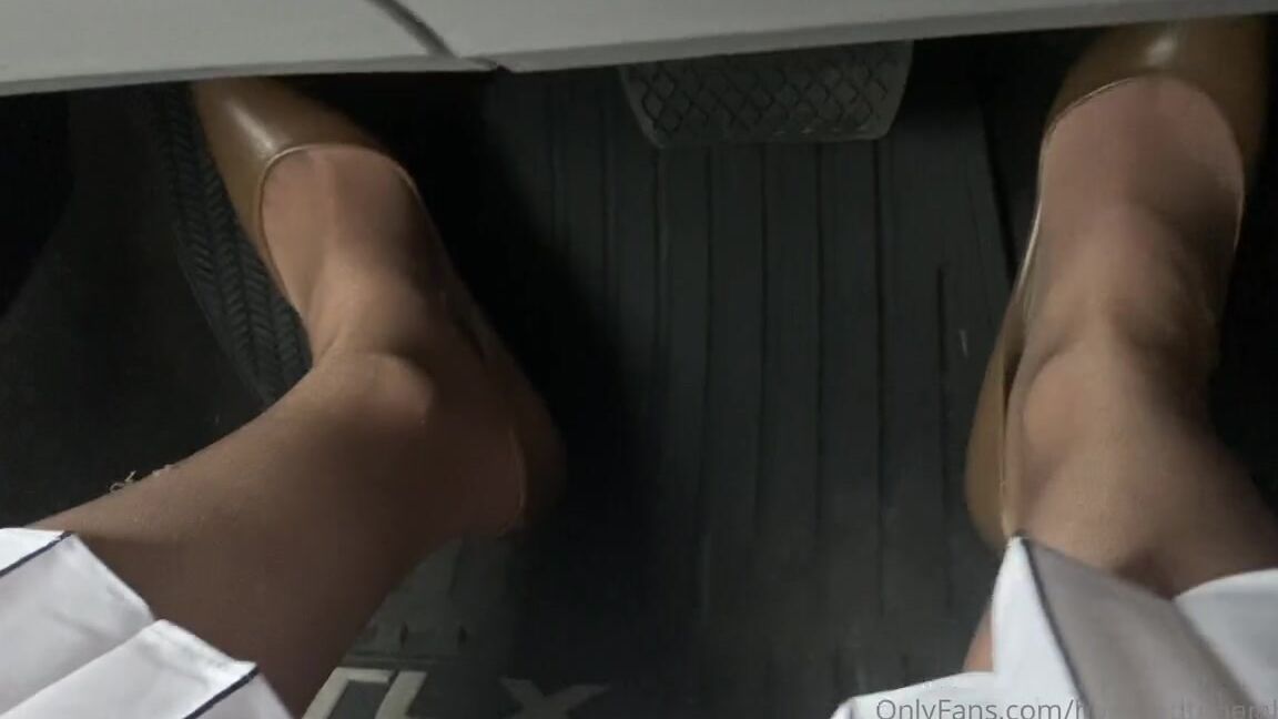 Hergoodtimeinheels Nicknamed Hergoodtimeinheels Onlyfans Video 401