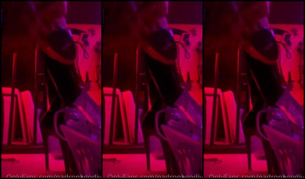 Mistress Desideria Godiva Nicknamed Padronagodiva 05 20 2023 Onlyfans Video Zerbini Voglio Vedere La Mia Collezione Di Scarpe Perfettamente Pulita E Lucida