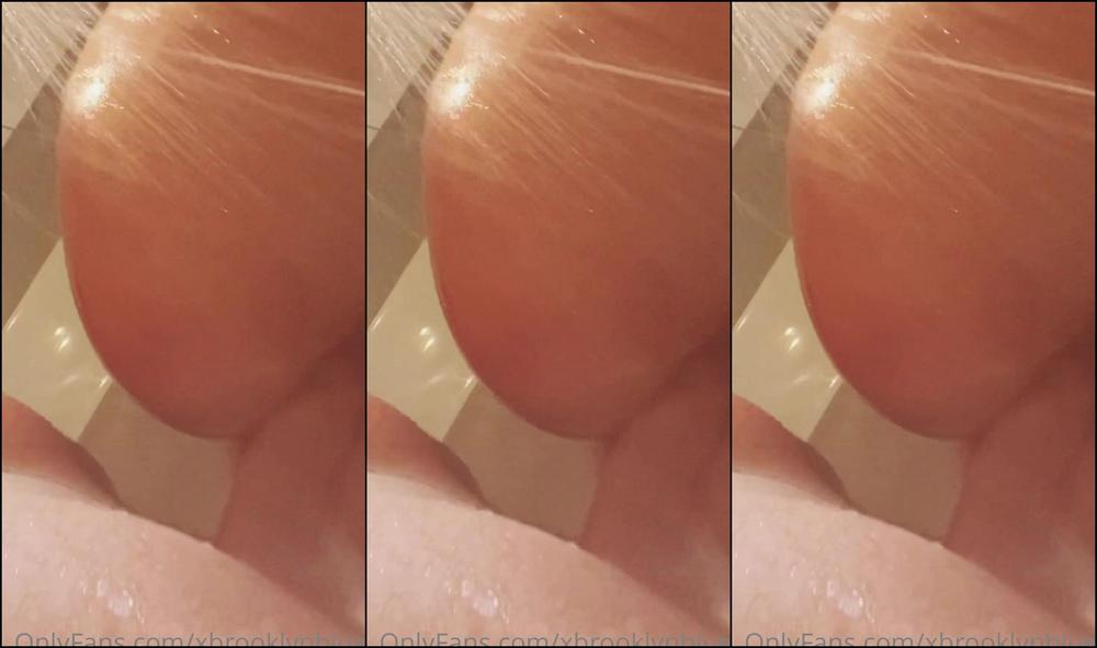 Xbrooklynbluex Bathtime Soapy Fun Got Absolutely Filthy In The Bath Wow What A Scene This Is