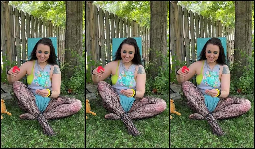 Missarcanaplus Nicknamed Missarcanaplus Onlyfans And Heres The Last Video In The Bmo Is So Good Set Even Though I Said Id Go Back Inside And Fil