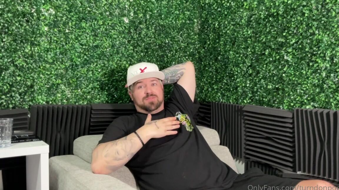 Turndonpodcast New Podcast With The Incredible Sexy And Tall New