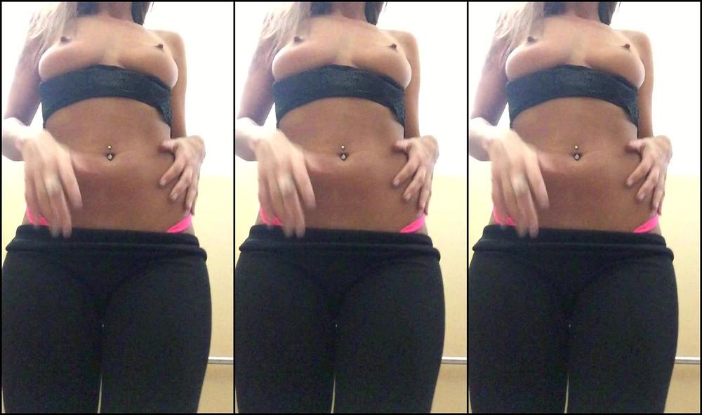 Bathroom sex,Dildo Fucking,Dildo Sucking,Public Blowjob,Solo Female rheasweet public airport fucking and sucking ManyVids