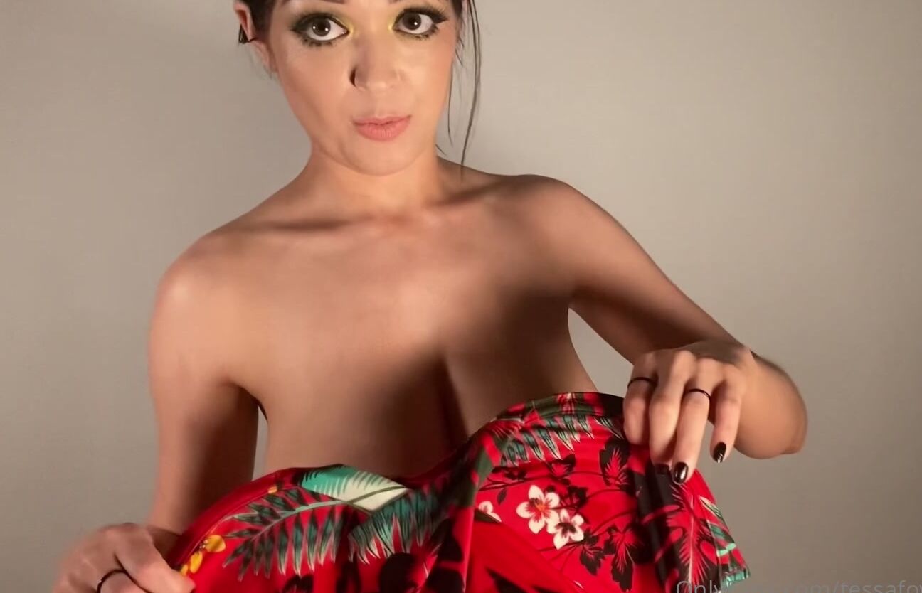 Tessafowler I Don T Even Remember The Last Time I Wore A Bikini Like Actually Wore One In Front O