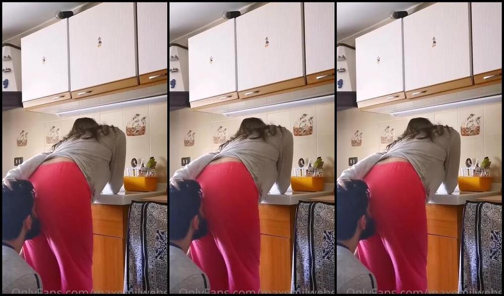 Emily Maxemilweber Nicknamed Maxemilweber 04 11 2023 Onlyfans Video And After Yesterdays Easter Lunch Today I Unloaded The Wrath Of My Stomach On His Face M4M