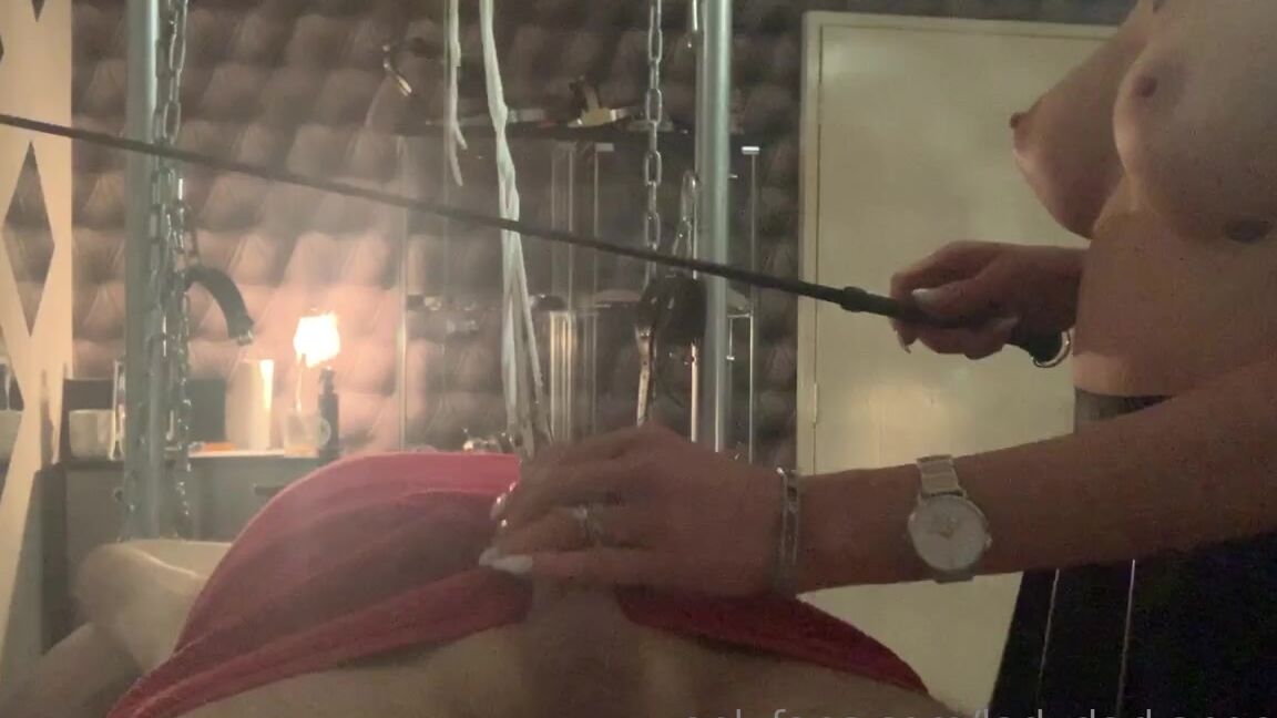 Ladydarkangeluk Onlyfans Session Clip Of A Cock Pinched Stretched With Crocodile Clips And Then Taking The Cane Many Times