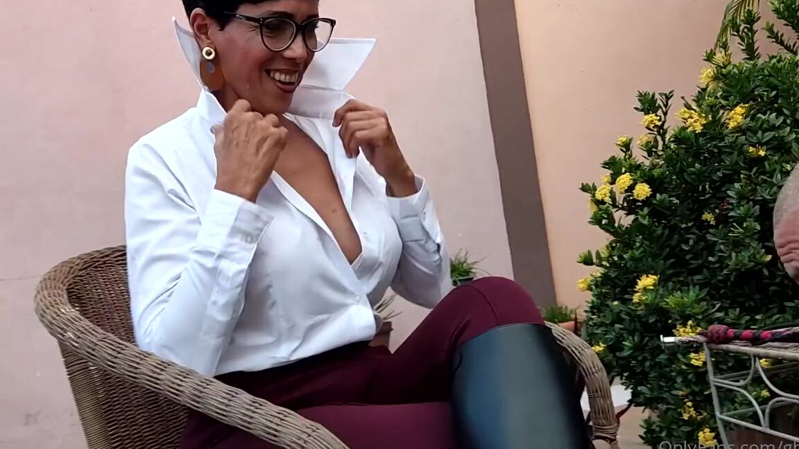 Ghrfan Onlyfans For The Lovers Of The Collar Up Fetish