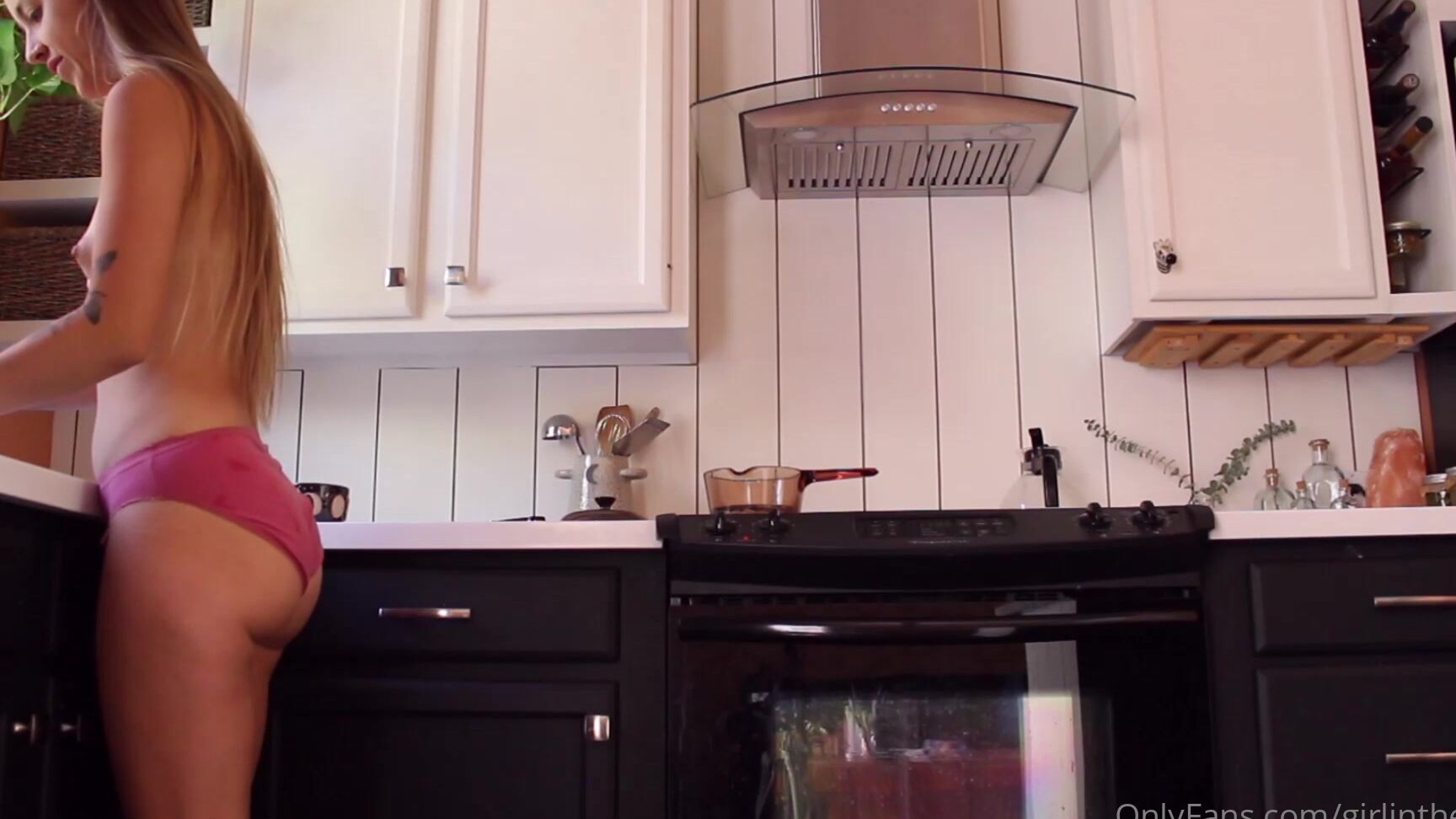 Girlinthewild Pov I M Making Breakfast