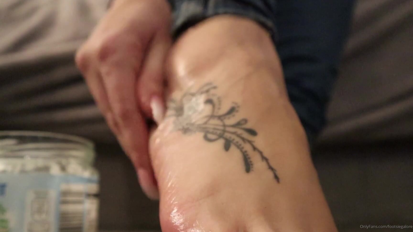 Footsiegalore I Think I May Have Used Too Much Coconut Oil What Do You Think