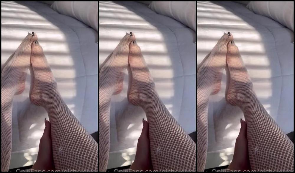 Nicholeivory Onlyfans Fishnet Feet Legs