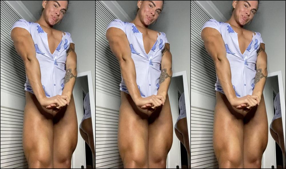 Lexa Stahl 2286632288 11 28 2021 When You Keep Breaking Out Of Your Pjs Excuse The Brows Had Just Dyed Em