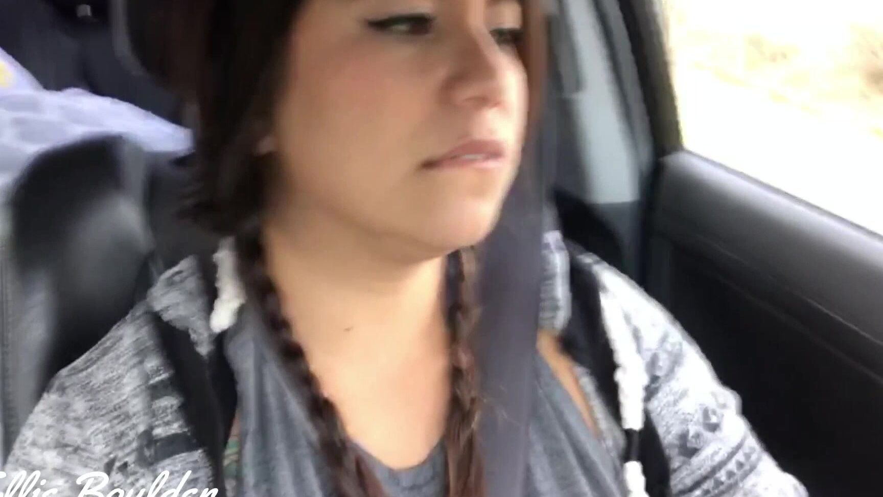 Ellieboulder Bumpy Mountain Road Cum