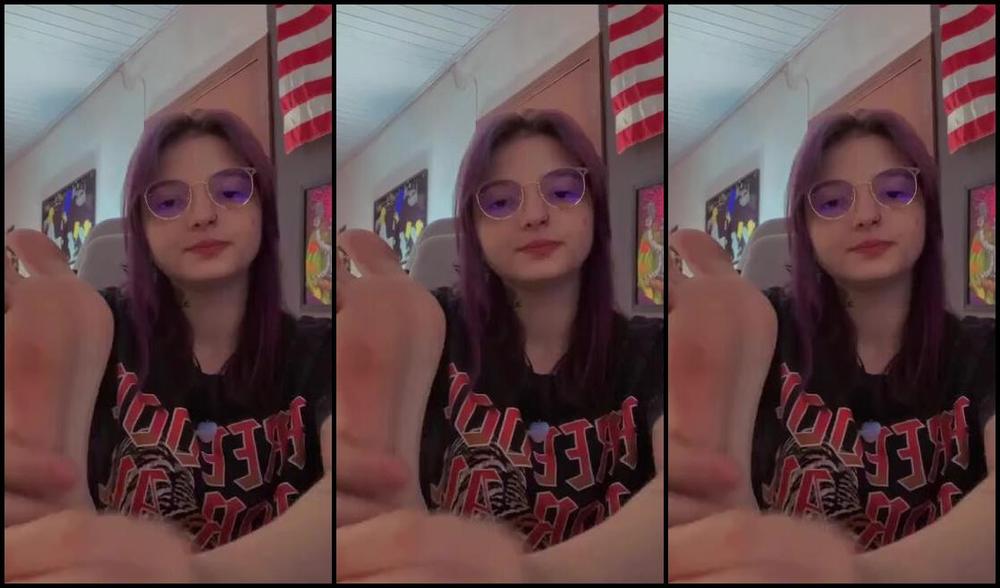 Goddess Ana Nicknamed Urfeetgirlofc Foot Fetish 02 01 2023 Onlyfans Video What Do You Think