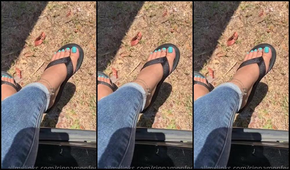 Goddess Cinnamon Aka Cinnamonfeet2 Onlyfans Choose Your Favorite Flip Flops Or Wedges