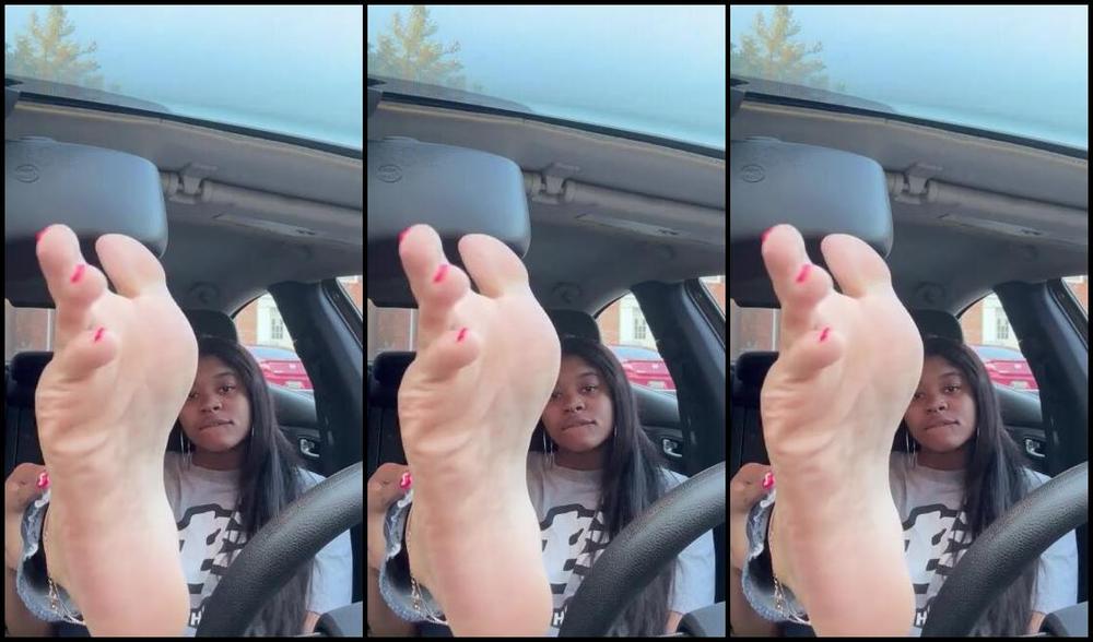 Xosolesbyme Aka Goddessmyree Onlyfans Nice Little Boots Removal With Socks I Had A Hard Time Getting My Leg Around My Steering Wheel Lol