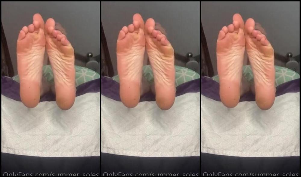 Summer Solesis Nicknamed Summer Solesis Onlyfans 2 Videos 1 Horizontal 1 Vertical Slightly Dirty From A Long Day In Leather Flip Flops But I Think 1