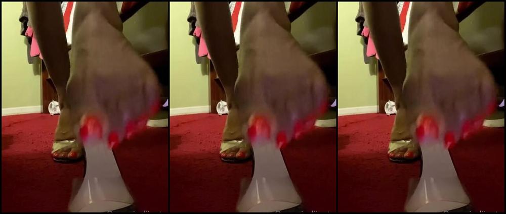 Queenjodiieetoes Aka Prettyfeetonly1800 Onlyfans Does The Count Down Turn You