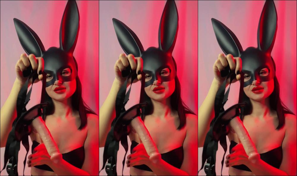 Mrs Alisia 2024-02-12 at 09-24 id 613476848428392448 hash2 3f3d091b3322c990d36444f74b5b5a0e Fansly