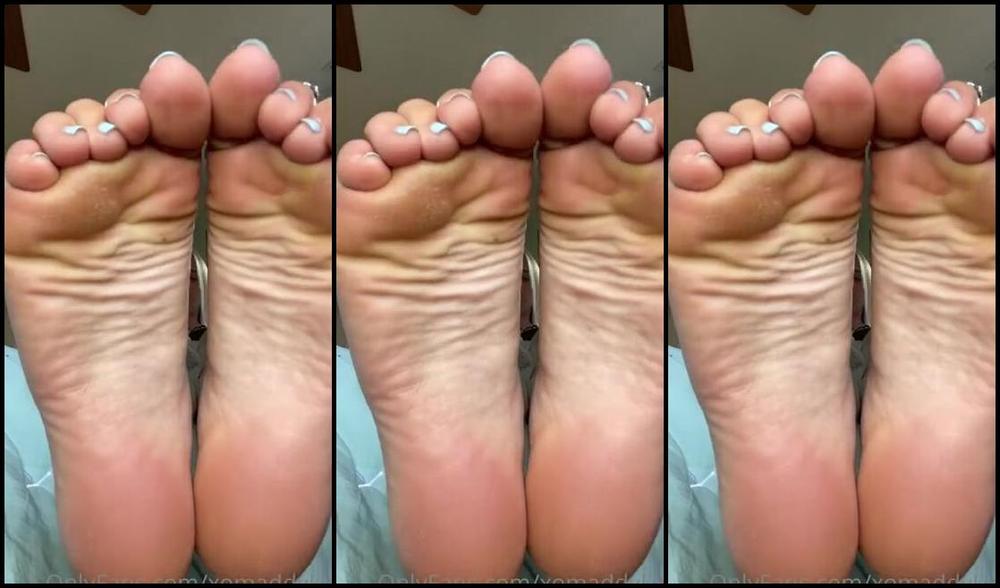 Goddess Kaylee Aka Xomaddykxo Onlyfans You Seem To Always Be On Your Pathetic Little Knees For Me Not A Surprisep