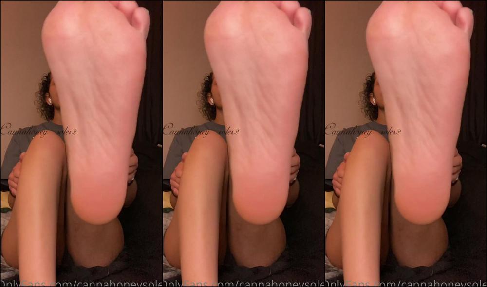 Cannahoneysoles Sweaty Stinky Dirty Socks