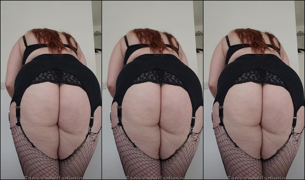 Ladygingerlust And Now You Know What To Do Get That Volume Up Pants Down Sit Back And Enjoy T