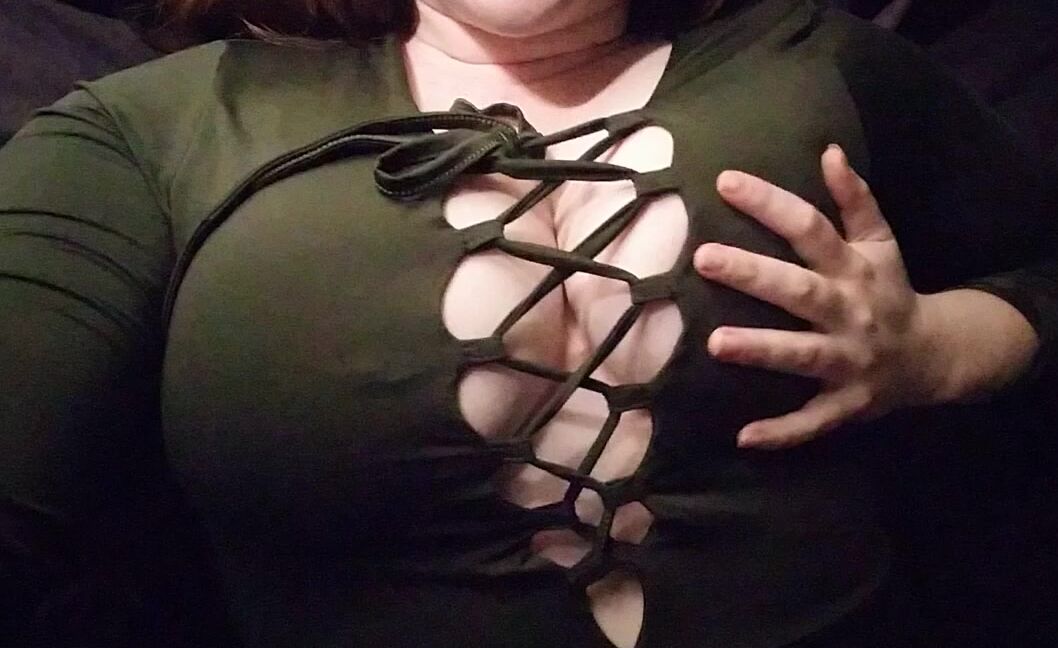 Feministfuntoy 1135170022 10 25 2020 Another Video From That Day Best Song Also Fuck You Instagram Dontbanmybody Freethetitties