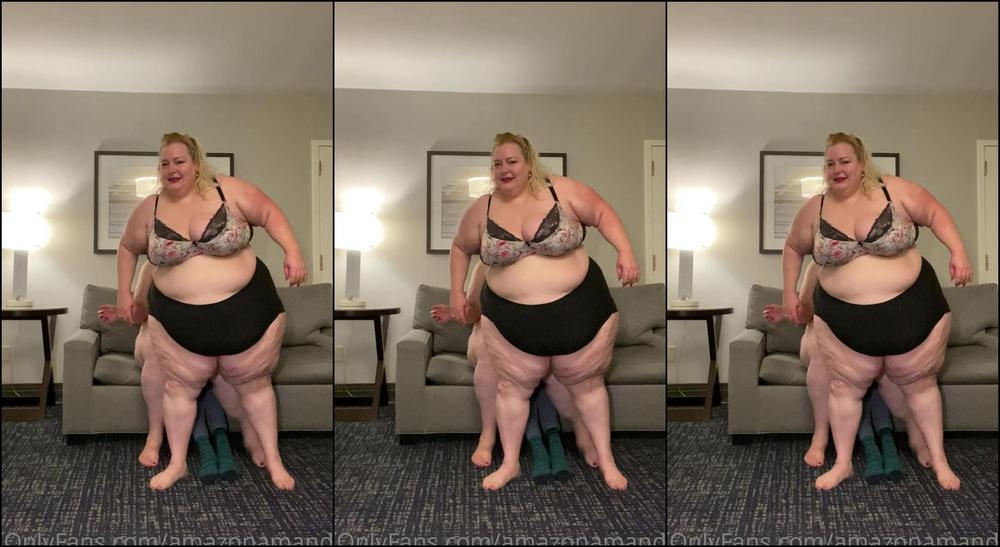 Amazonamanda Pt Of The Live Stream With Vivienne Rose