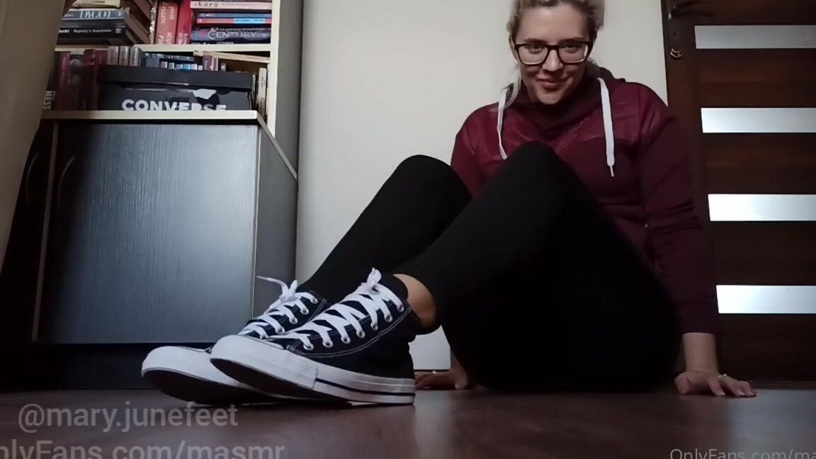 Masmr Onlyfans Converse Shoes Taking Off Slowly With Teasing Without Socks 7 In March 107 In General Sneake