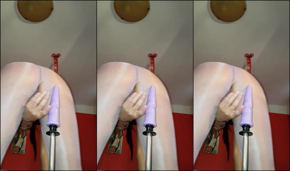 Strawberrycamgirl Fuck Machine Squirt Orgasm