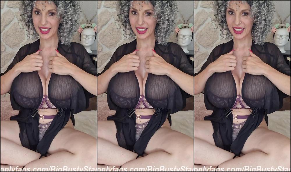 Penelopeblackdiamond A Perfect View Of My Huge Tits In A