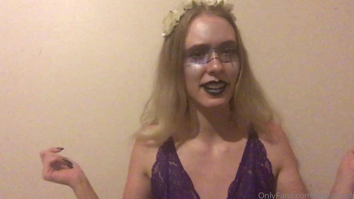 Faecatgoddess Supporting You In Your Feminine Look