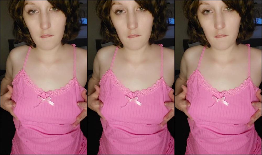 "Lizzymaestro" amateur, dirtytalking, fingerfucking, milf, spitfetish Horny Milf Spits on Tits and Fingers Pretty Pussy manyvids