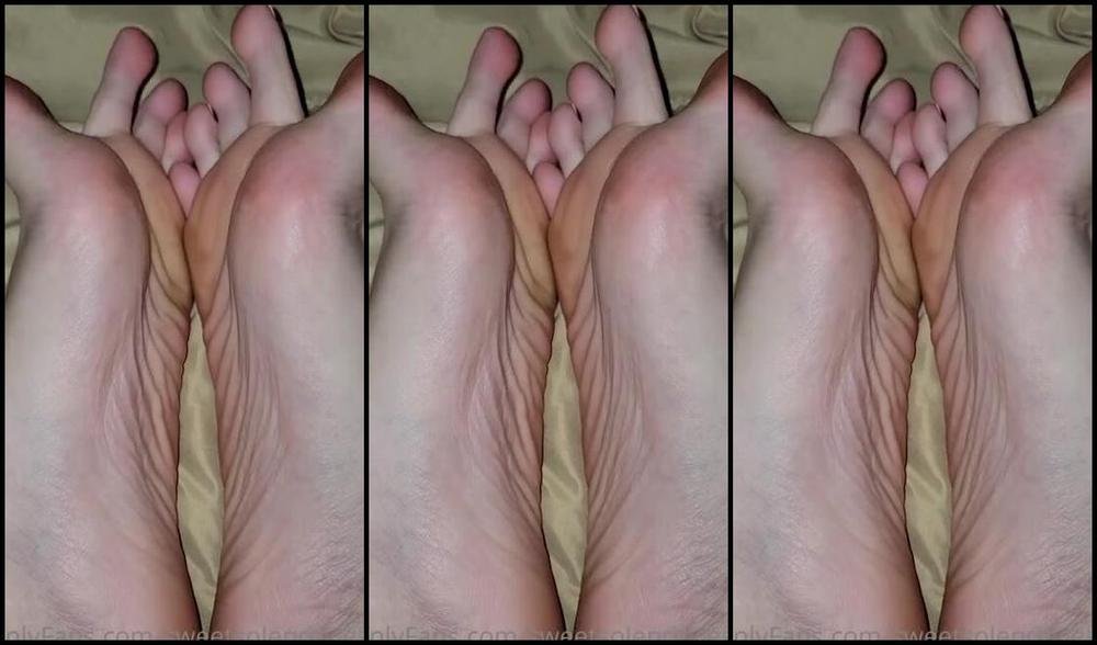 Megan Fletcher Aka Sweetsoleprincess Onlyfans Feeling A Bit Lonely In Bed By Myself Tonight Really Wanting Someone To Come And Play