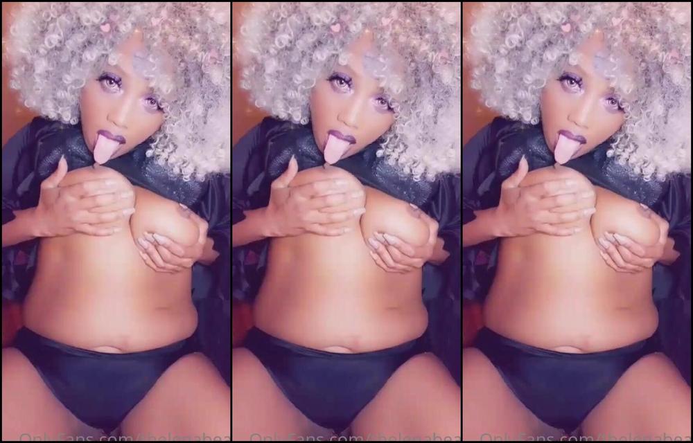 Thelenabear Was Feeling Witchy And Decided I D Film A New Show For Our Coven Of Seduction Group On Sna