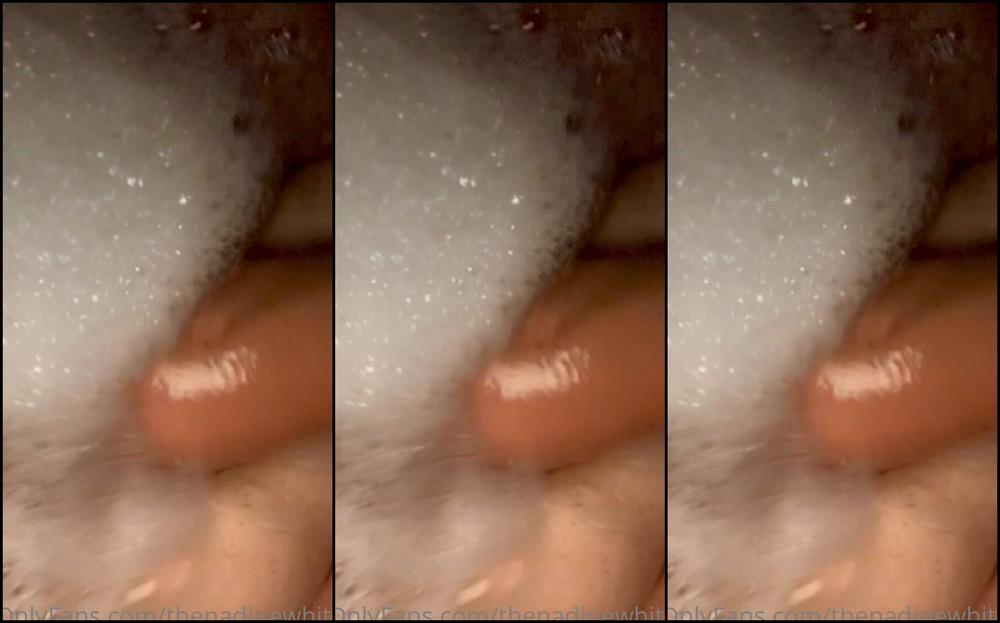 Thenadinewhite 2179102901 07 31 2021 Bubble Baths Are So Relaxing