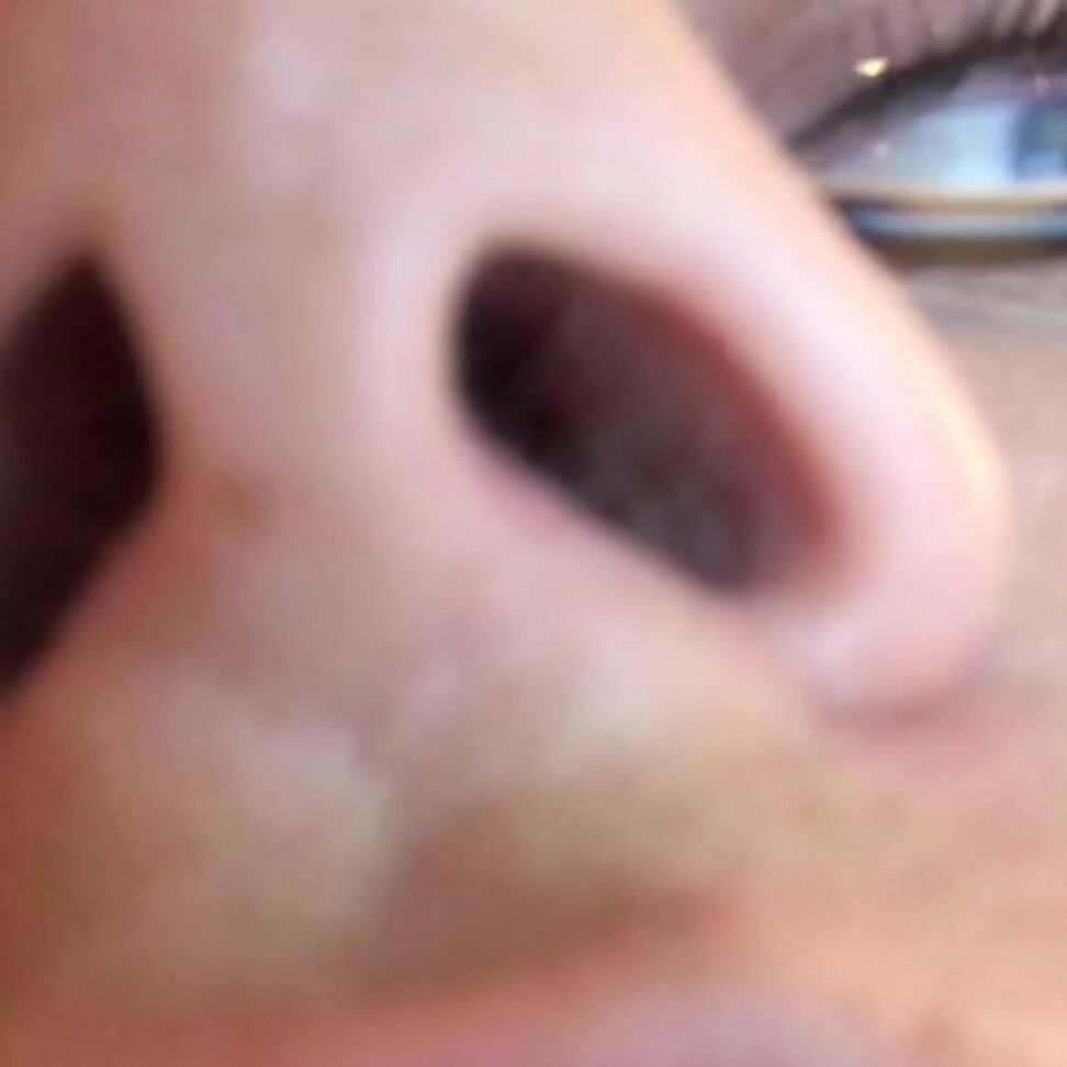 Lauranvickers Nosenostril Fetish