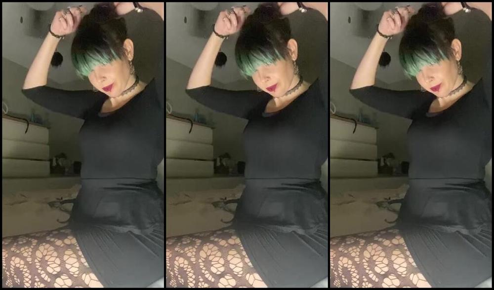 Summer Solesis Nicknamed Summer Solesis Onlyfans Do I Look Cute