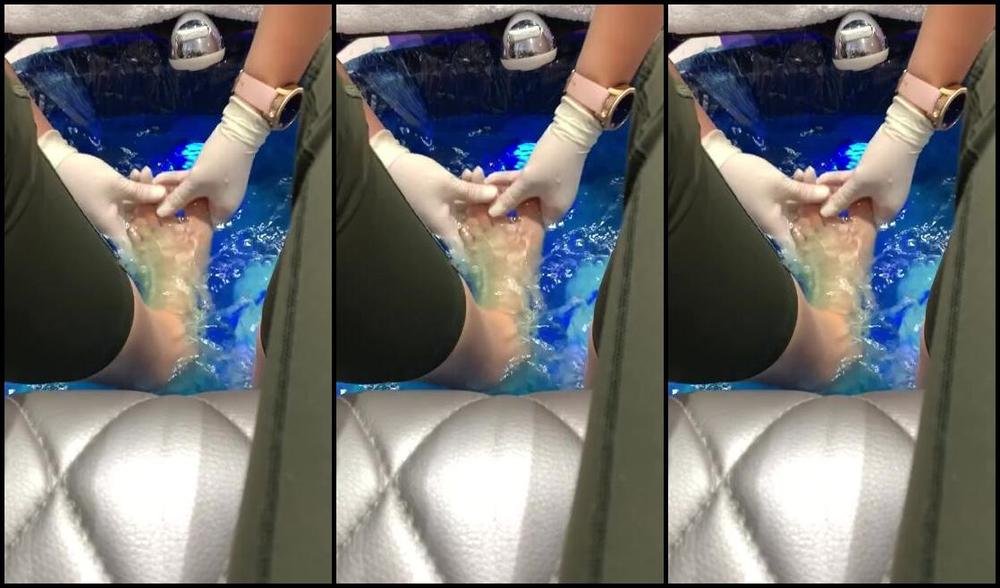 Goddess Juliet Nicknamed Goddessjuliet Onlyfans You Re Now Drooling And Wishing This Was You Massaging My Feet