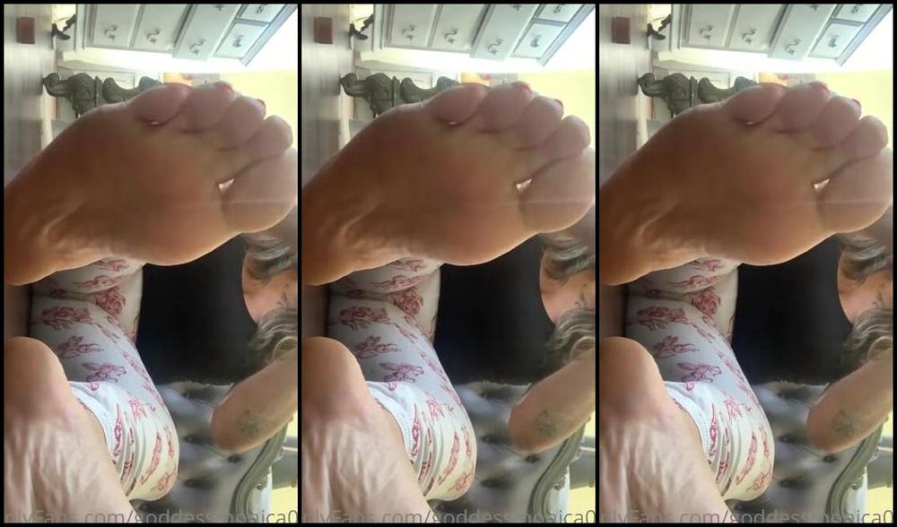 Goddessmonica00W Onlyfans Cum Busy A Sticky Nut Over My Meaty Soles Per Fan Requestp