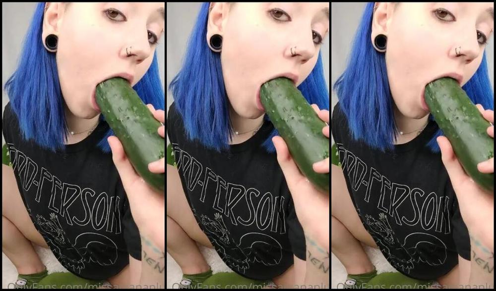 Missarcanaplus Nicknamed Missarcanaplus Onlyfans First Video Of This Set Of Like 3 Or 4 Videos This One Featuring This Extra Large Extra Yummy