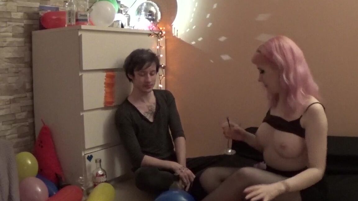 Cum Countdown, Cum In Mouth, New Year's Eve, Public Flashing, Tights Fetish jiggleyourpuffs new years eve party hookup ManyVids