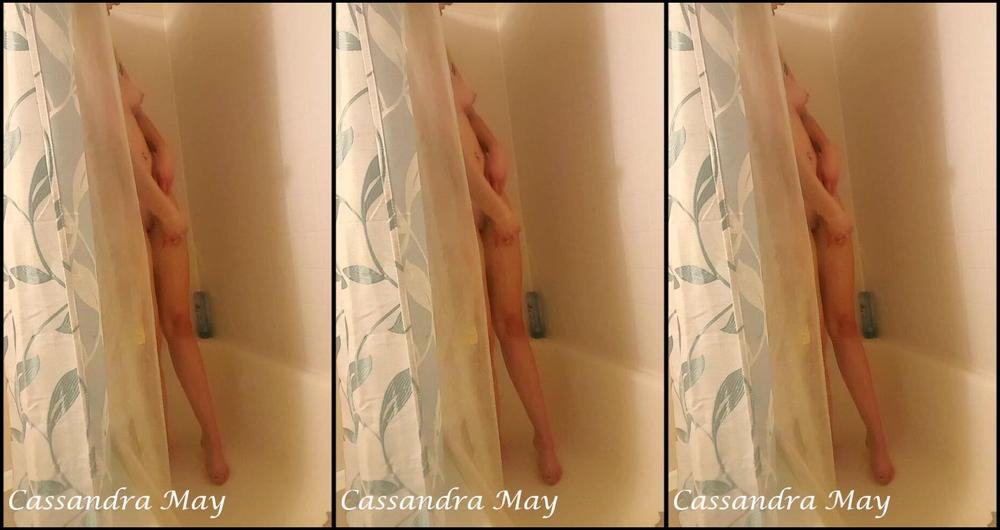 Cassandramayy Druhnk In My Friends Shower Mp