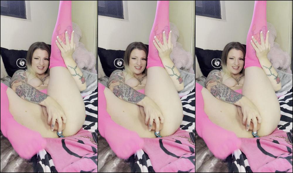 "AddictedtoKitty" cocktease, creamy, solofemale, squirting, stocking Neon Pink Skwerting and Creaming Slut manyvids