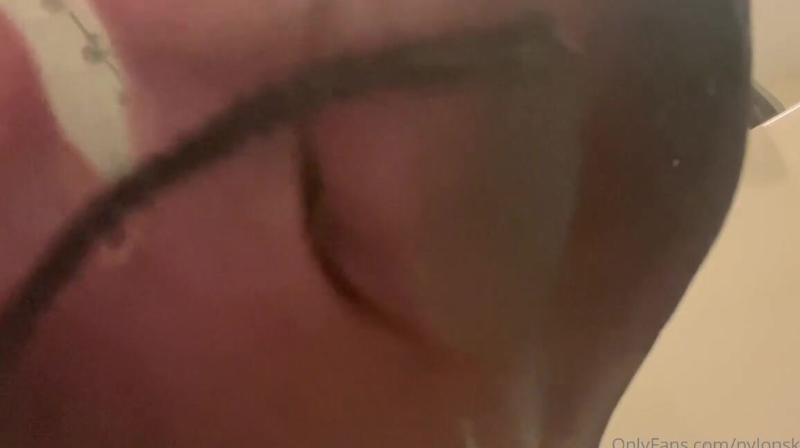 Nylonskitten Nicknamed Nylonskitten 04 04 2024 Onlyfans Video Happy Wetlook Wednesday Let Me Put My Nylon Toes Right In Your Face For