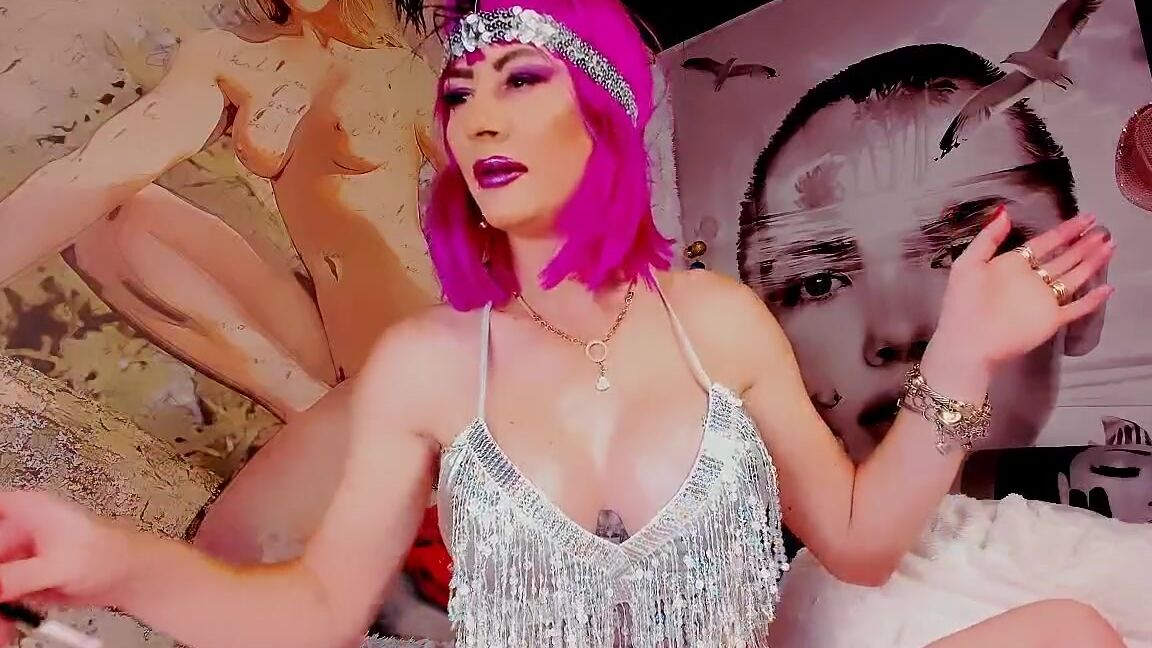 Loladelicee I Smoke A Long Cigarette But I Am Horny Lolyhornyxxx 720P