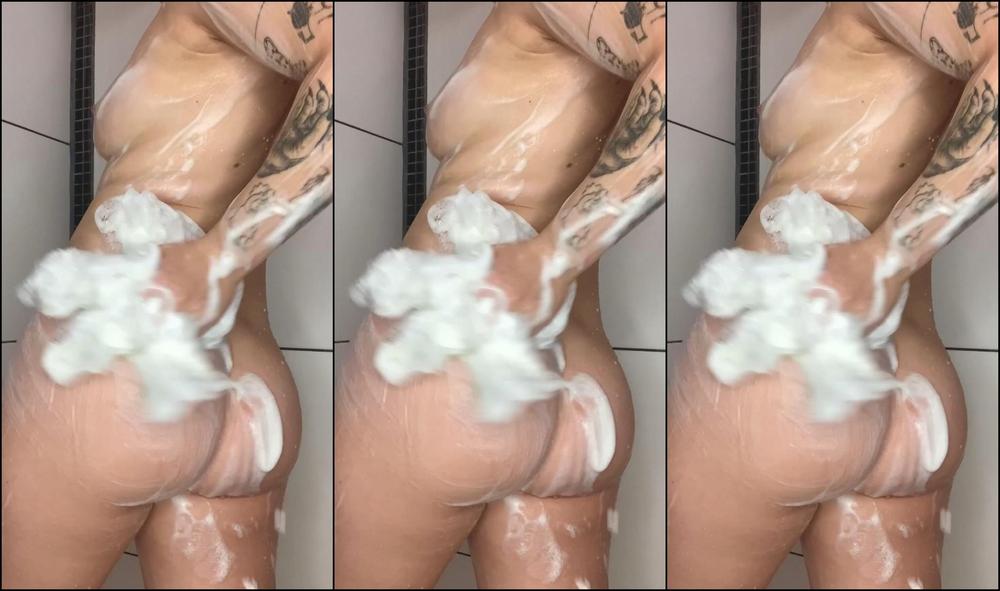 Nathbisterco 3044415218 10 20 2023 Take A Shower With Me